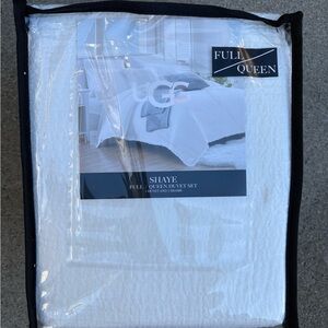 UGG Full/Queen Duvet Set in White